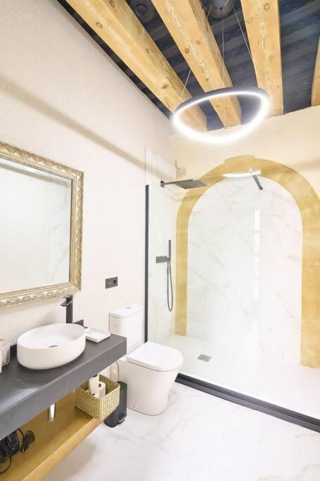 Apartment El Capricho Balcon En La Plaza Mayor Collection Luxury Salamanca