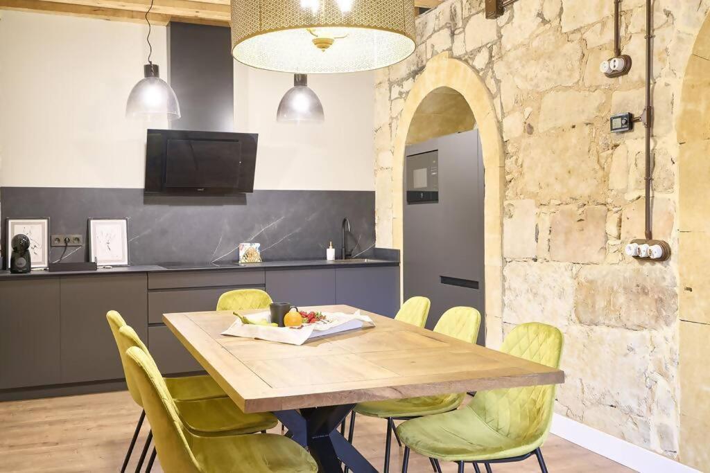 El Capricho Balcon En La Plaza Mayor Collection Luxury Salamanca